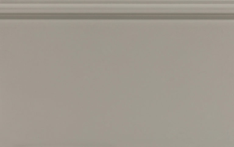 Light grey panel with labeled edge strip.